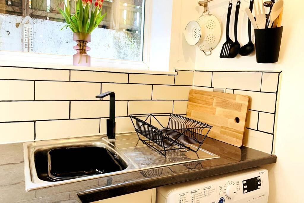 The Nook - A Stylish Apartment With Garden, Near The Beach Berwick Upon Tweed Exterior foto